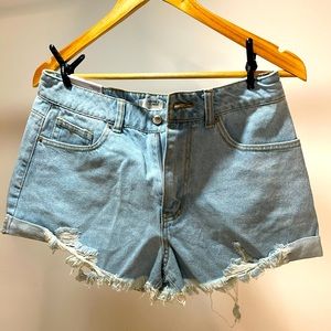 FOREVER 21 cutoff shorts